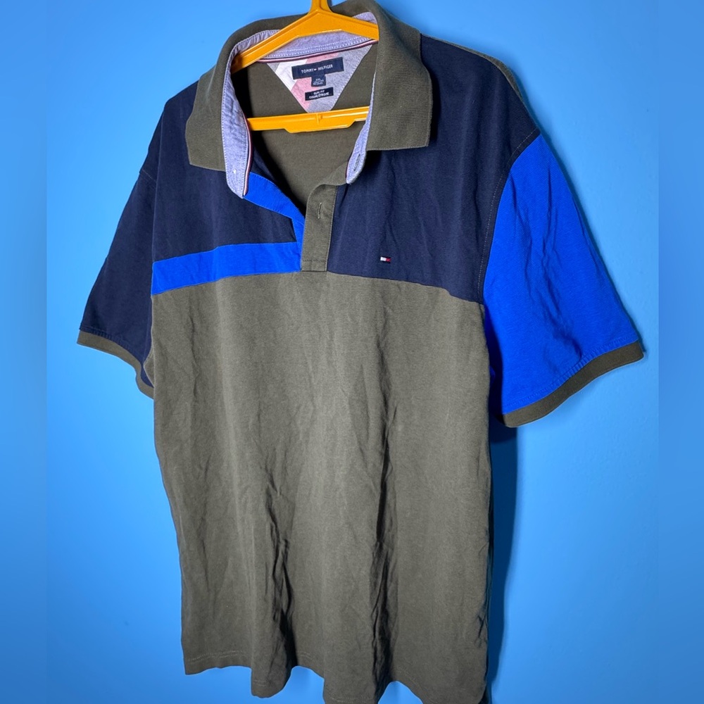 Tommy Hilfiger Men's Colorblock
Polo Shirt - Picture 8 of 8